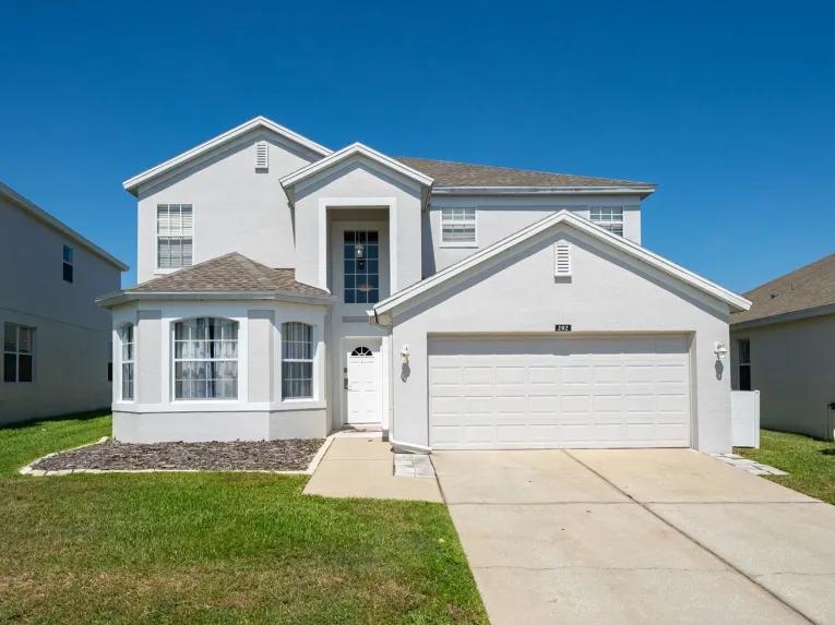 Highlands Reserve (6120) 5-bedroom Villa in Davenport