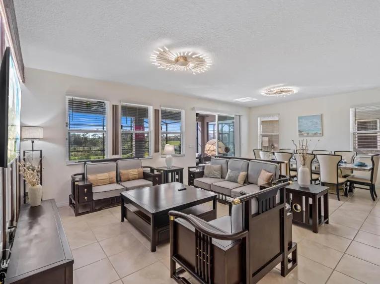 Solterra (29093) 7-bedroom Villa in Davenport