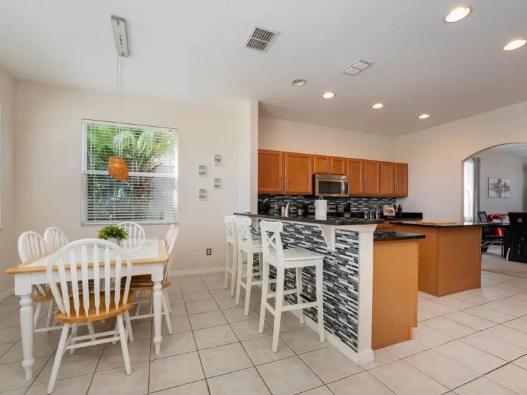 Highlands Reserve (24319) 5-bedroom Villa in Davenport