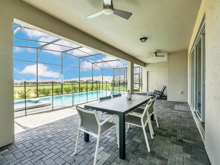 Windsor Island (26143) 10-bedroom Villa in Davenport