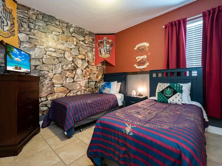 Solterra (7080) 5-bedroom Villa in Davenport
