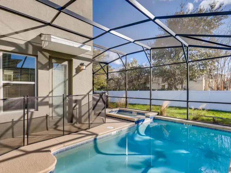 Storey Lake (6725) 5-bedroom Villa in Kissimmee