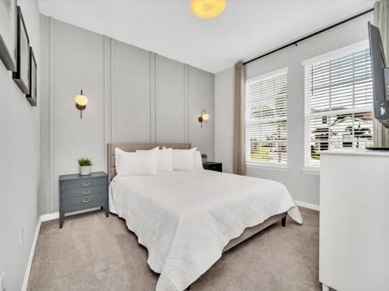 Windsor Island (6021) 8-bedroom Villa in Davenport