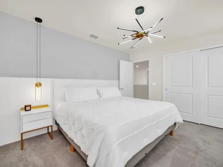 Windsor Island (8153) 8-bedroom Villa in Davenport