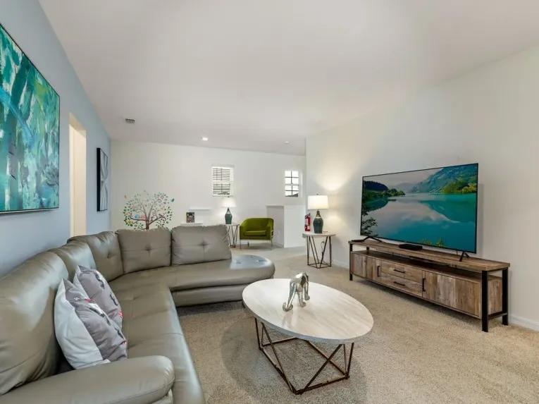 Solterra (33875) 6-bedroom Villa in Davenport
