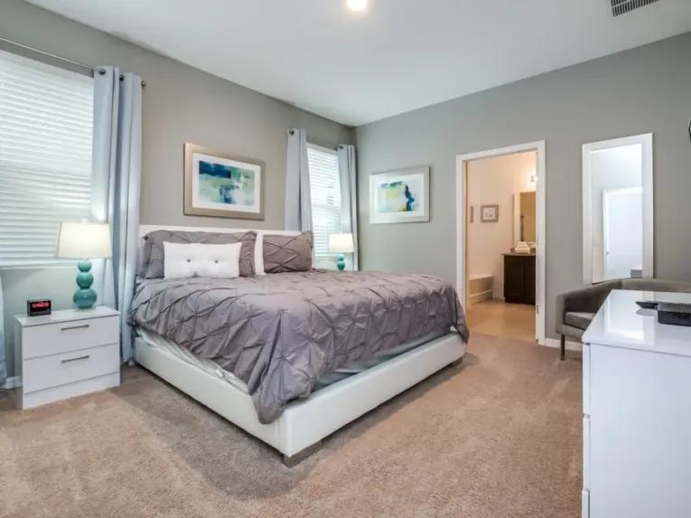 Solterra (3913) 5-bedroom Villa in Davenport