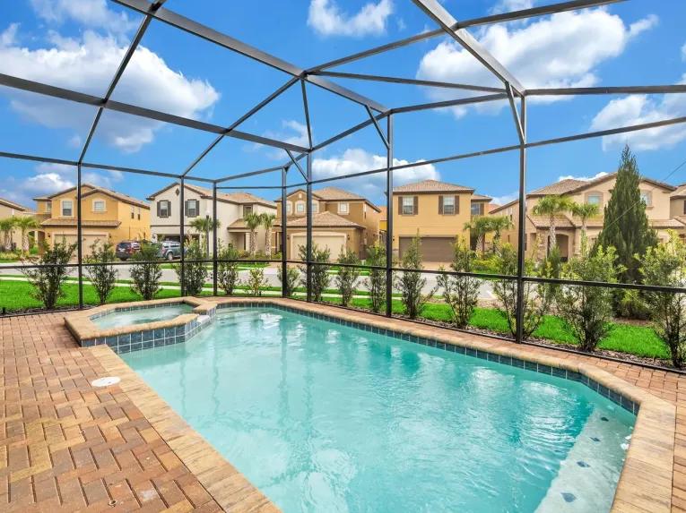 Solterra (27429) 6-bedroom Villa in Davenport