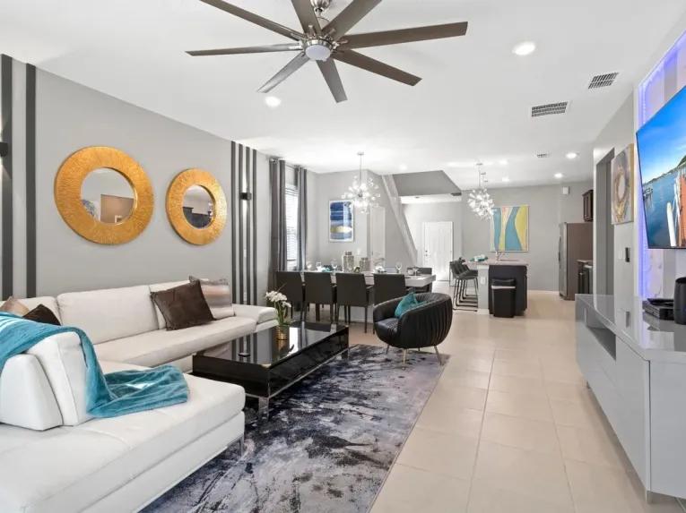 Windsor Island (24887) 7-bedroom Villa in Davenport