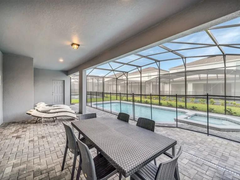 Windsor Island (24882) 10-bedroom Villa in Davenport