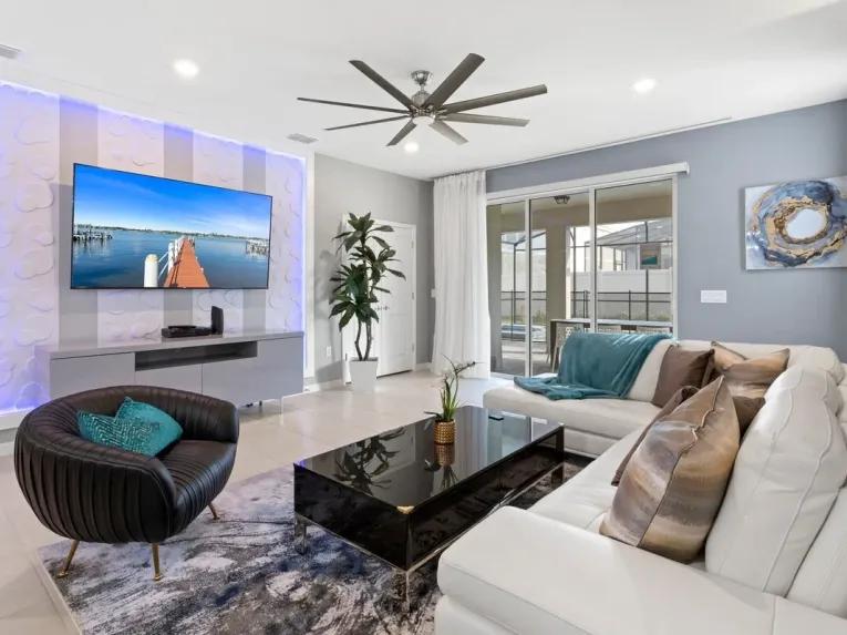 Windsor Island (24887) 7-bedroom Villa in Davenport