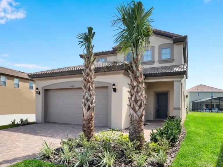 Solterra (4257) 5-bedroom Villa in Davenport