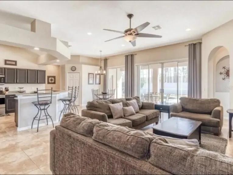 Highlands Reserve (11525) 5-bedroom Villa in Davenport