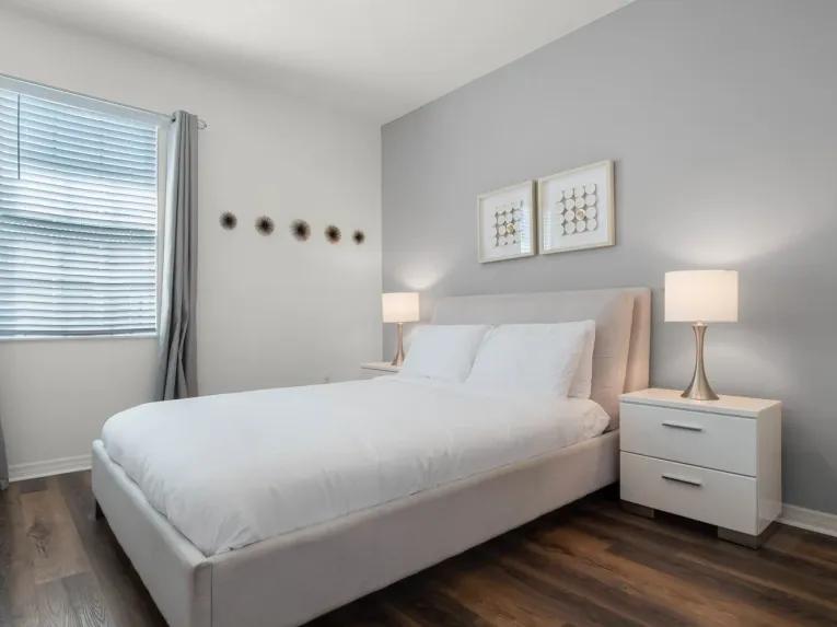 Solterra (7730) 14-bedroom Villa in Davenport