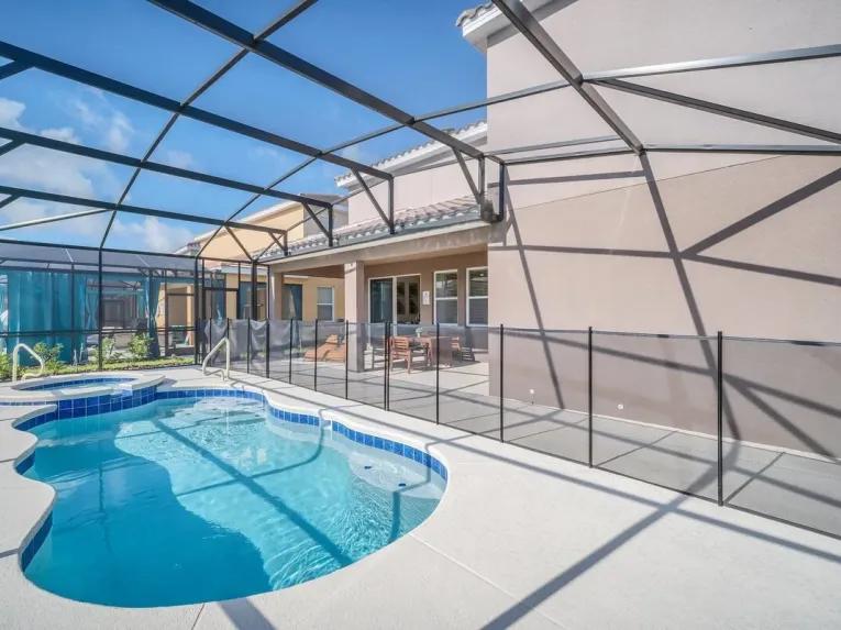 Solterra (24881) 7-bedroom Villa in Davenport