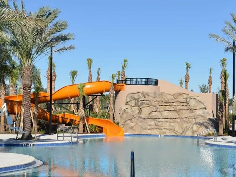 Solterra (4985) 5-bedroom Villa in Davenport