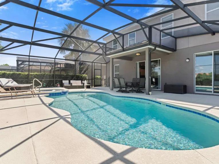 Solterra (29397) 6-bedroom Villa in Davenport