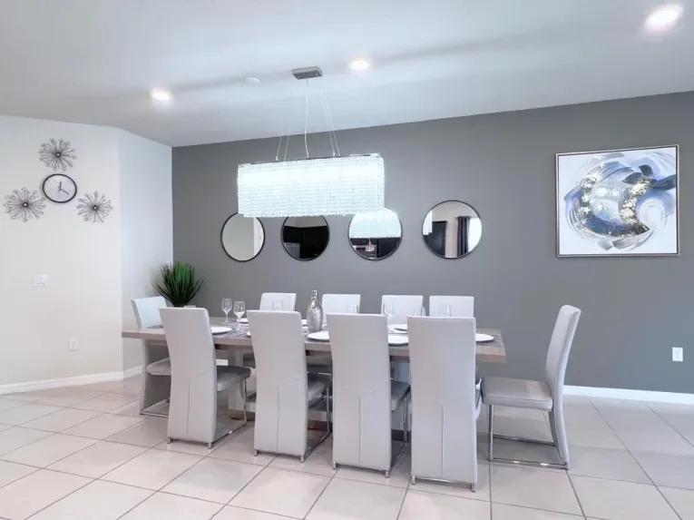 Windsor Island (7389) 8-bedroom Villa in Davenport