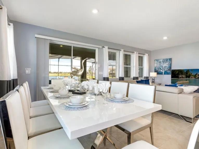 Solterra (33875) 6-bedroom Villa in Davenport