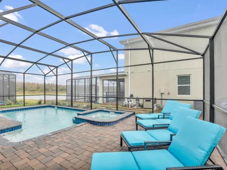 Storey Lake (24899) 9-bedroom Villa in Kissimmee