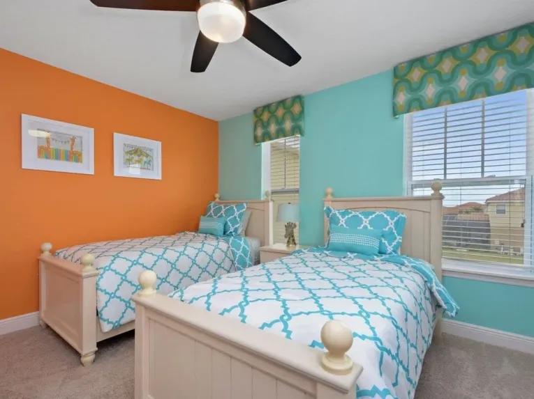 Solterra (33436) 6-bedroom Villa in Davenport