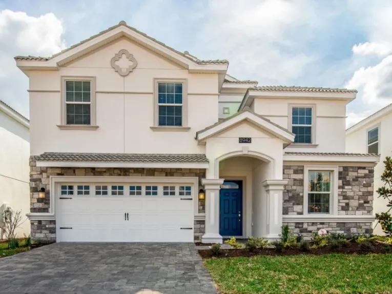 ChampionsGate (2103) 8-bedroom Villa in Davenport