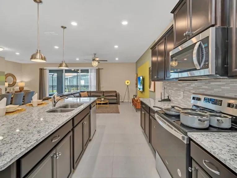 Windsor Island (24882) 10-bedroom Villa in Davenport