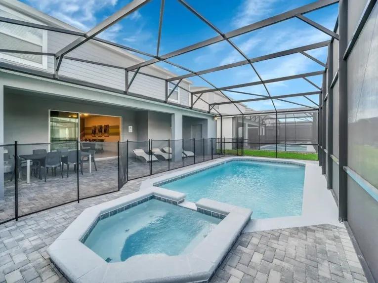 Windsor Island (24882) 10-bedroom Villa in Davenport