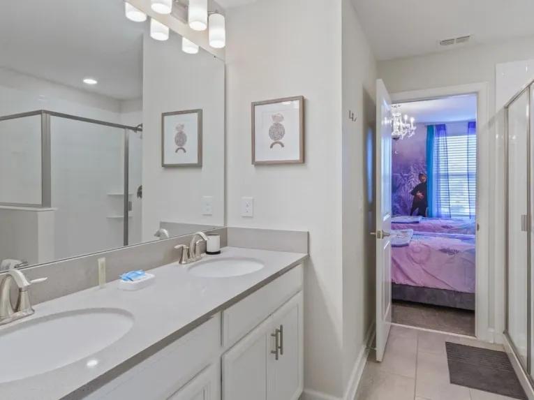 ChampionsGate (6080) 8-bedroom Villa in Davenport
