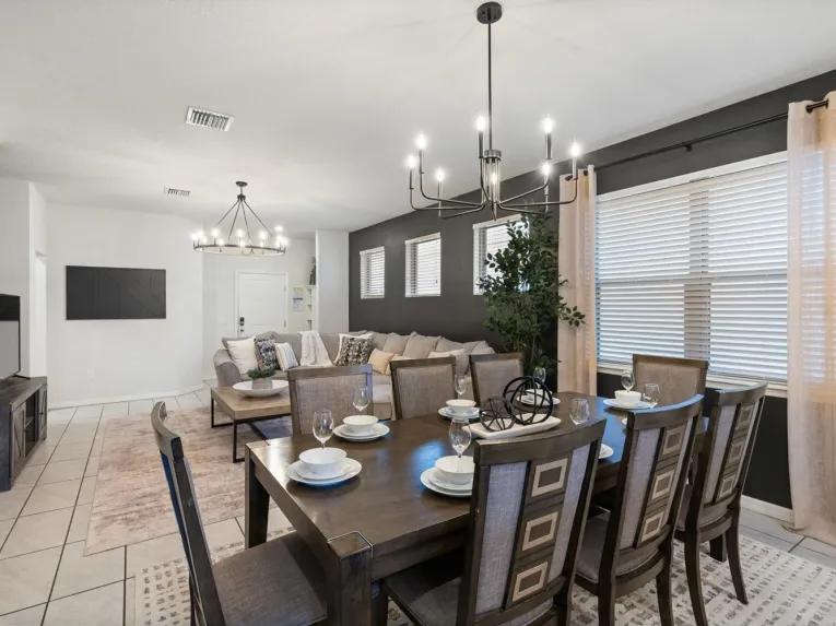 Solterra (6282) 5-bedroom Villa in Davenport