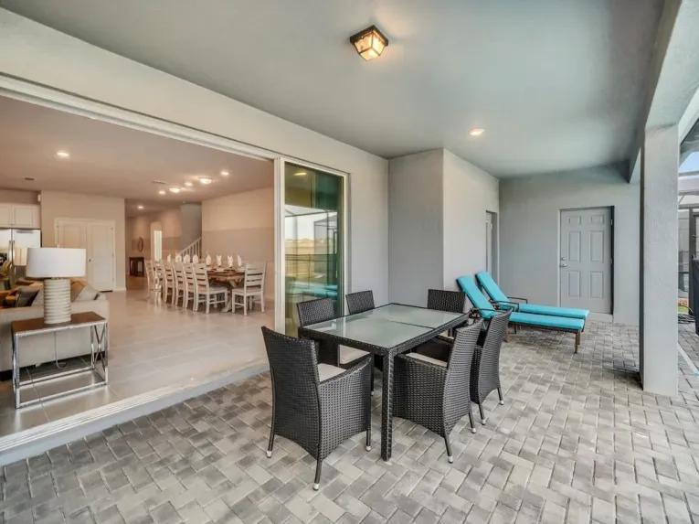 Windsor Island (24884) 9-bedroom Villa in Davenport
