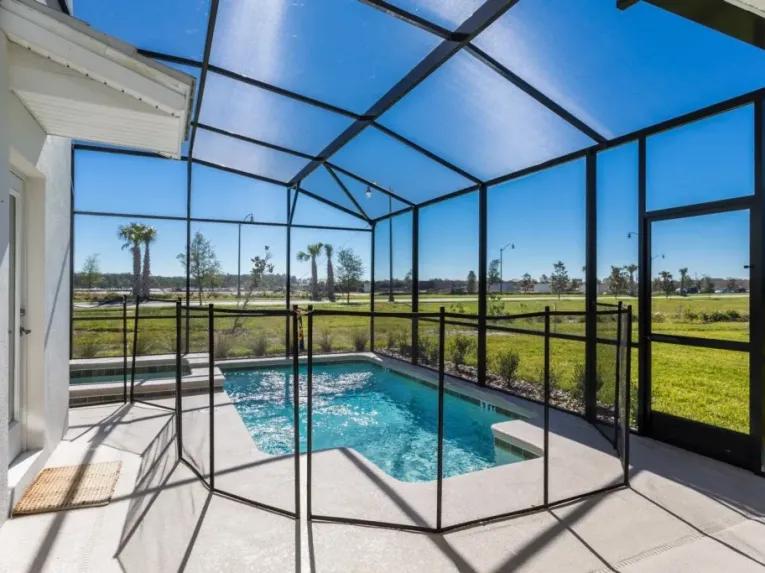 Storey Lake (34485) 5-bedroom Villa in Kissimmee