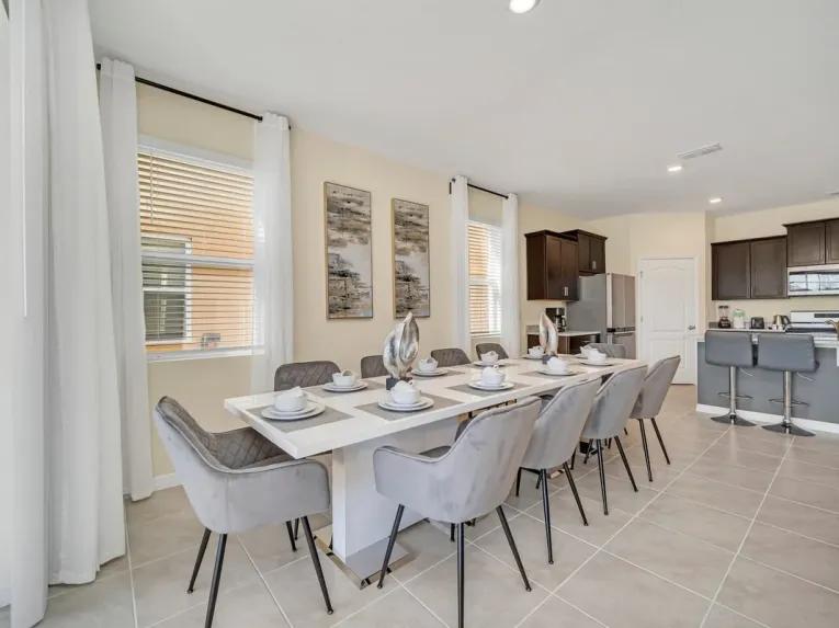 Solterra (24881) 7-bedroom Villa in Davenport