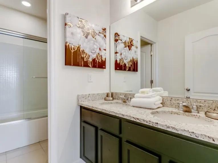 Solterra (3578) 6-bedroom Villa in Davenport
