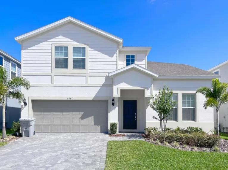 Windsor Island (7389) 8-bedroom Villa in Davenport