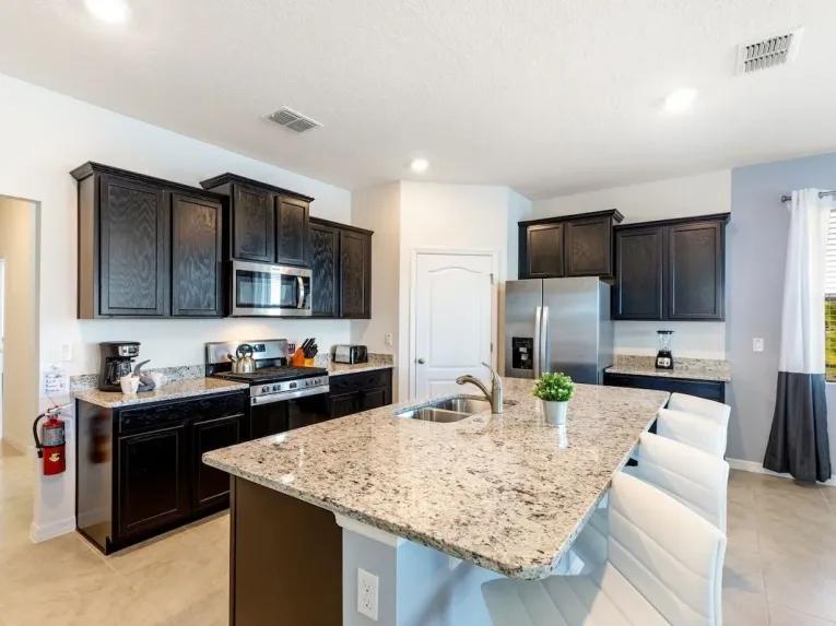 Solterra (33875) 6-bedroom Villa in Davenport