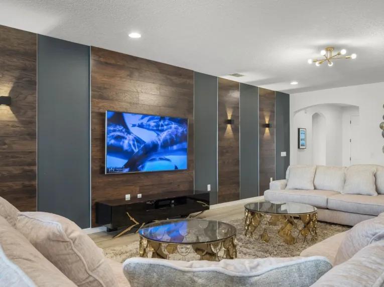 Solterra (7730) 14-bedroom Villa in Davenport