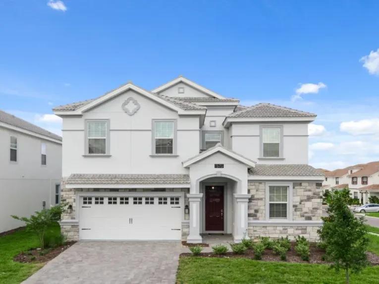 ChampionsGate (3015) 8-bedroom Villa in Davenport