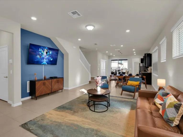 Windsor Island (24246) 5-bedroom Villa in Davenport