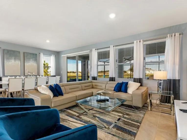 Solterra (33875) 6-bedroom Villa in Davenport