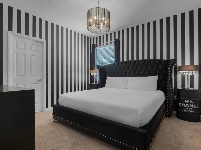 Solterra (7730) 14-bedroom Villa in Davenport