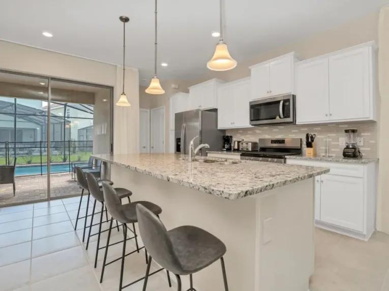 Solterra (4257) 5-bedroom Villa in Davenport