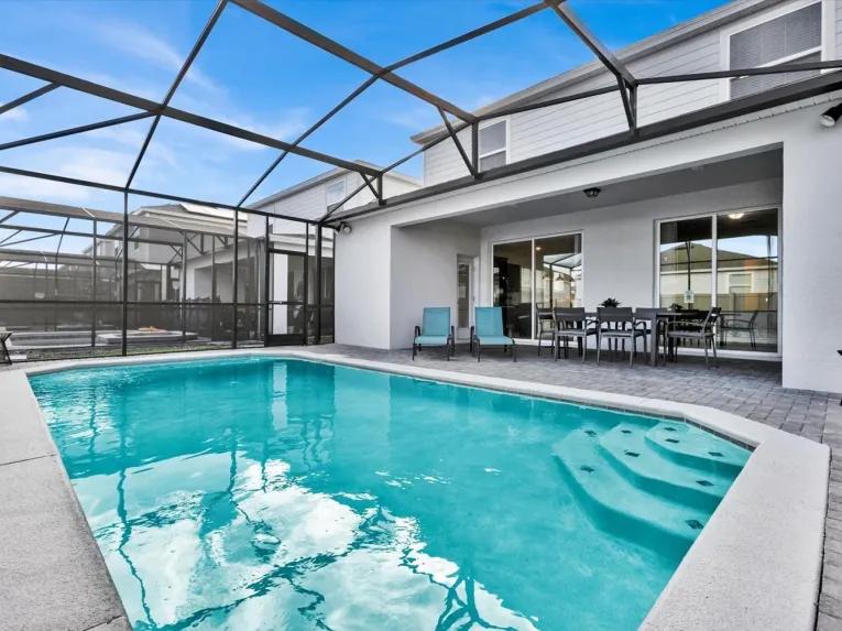Windsor Island (24246) 5-bedroom Villa in Davenport