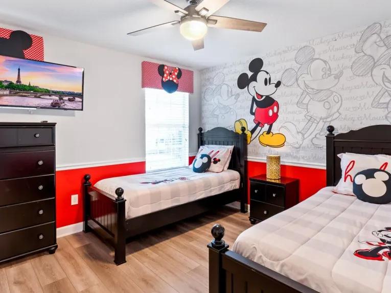 Storey Lake (6184) 5-bedroom Villa in Kissimmee