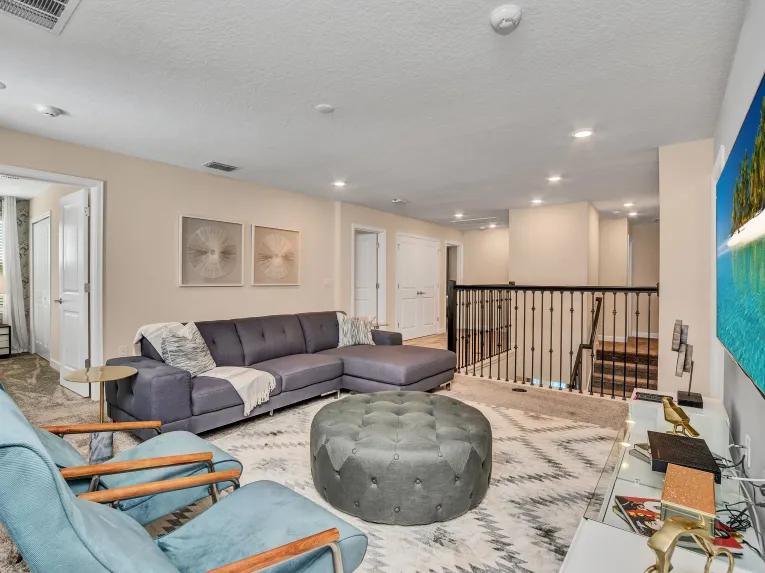 Storey Lake (28782) 9-bedroom Villa in Kissimmee