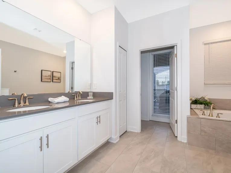 ChampionsGate (24269) 8-bedroom Villa in Davenport