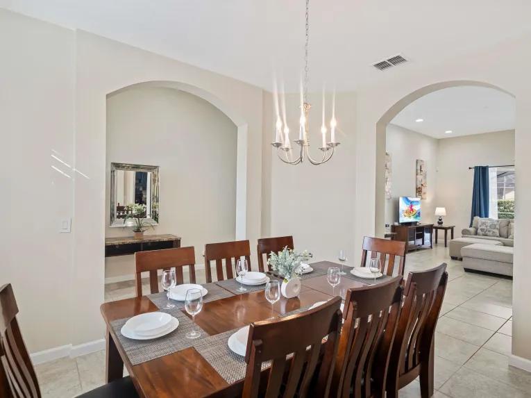 Solterra (29097) 5-bedroom Villa in Davenport