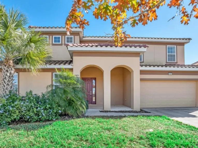 Solterra (34795) 9-bedroom Villa in Davenport