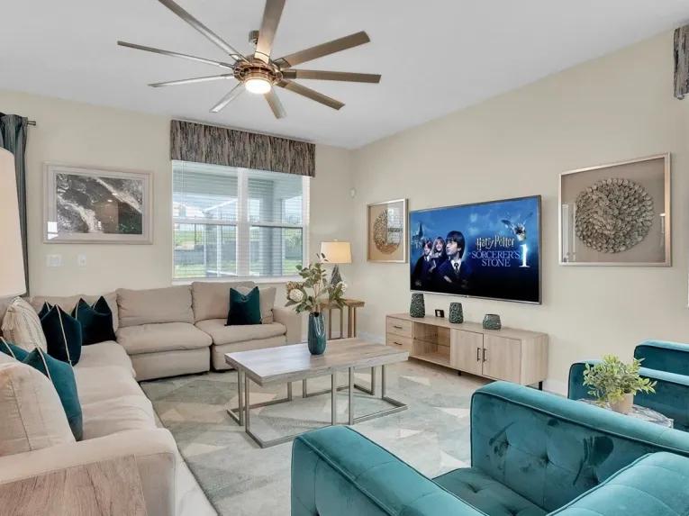 ChampionsGate (7334) 8-bedroom Villa in Davenport