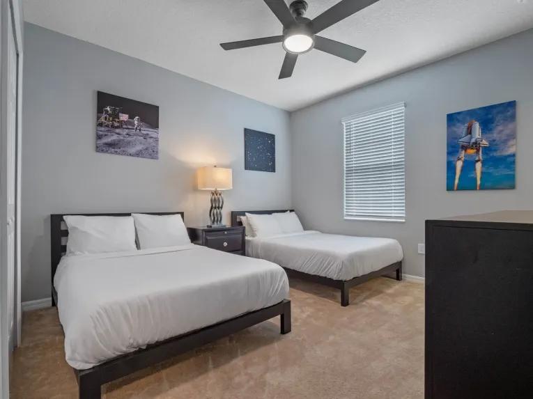 Solterra (7724) 13-bedroom Villa in Davenport