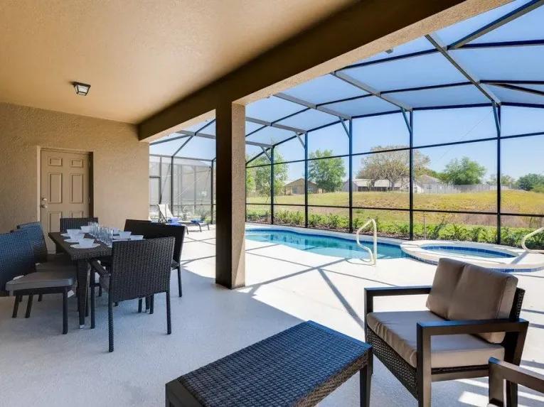 Solterra (34947) 6-bedroom Villa in Davenport